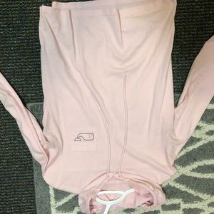 Vineyard Vines pullover shirt long sleeves